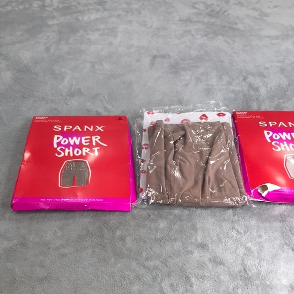 2 Pairs of Spanx Power Shorts Cafe au Laitin package Size M
